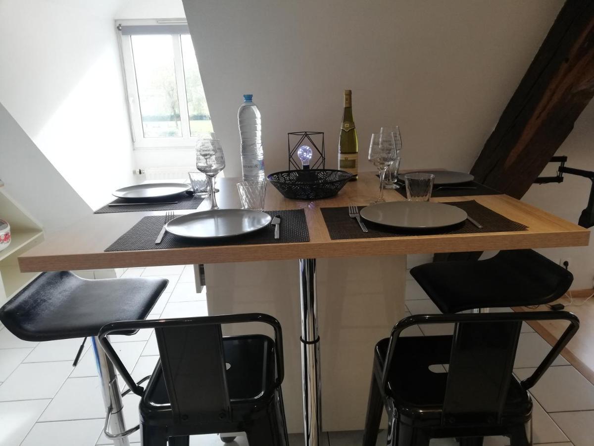 Atelier Des Poemes. Apartment มงเบลียาร์ ภายนอก รูปภาพ